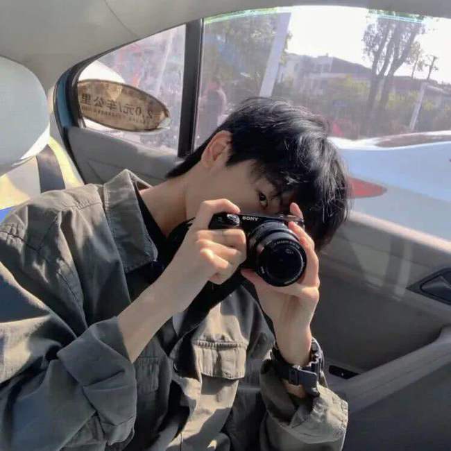 韩国豪爽女明星翻车了 韩国豪爽女明星翻车了