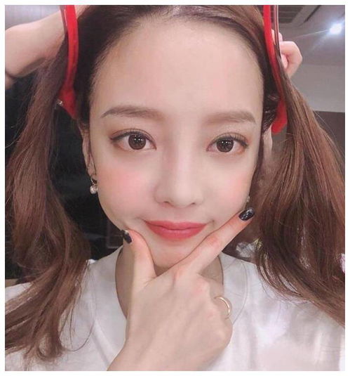 广场舞自由飞翔32步 广场舞自由飞翔32步