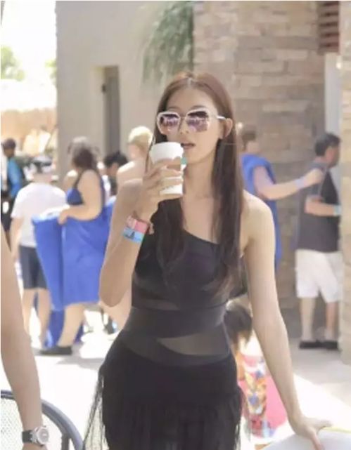 歌曲套马杆歌曲套马杆的汉子歌词 歌曲套马杆歌曲套马杆的汉子歌词