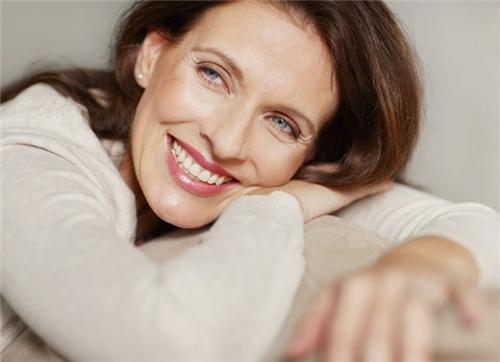 许家印香港山顶豪宅标售 约5亿港元 许家印香港山顶豪宅标售 约5亿港元